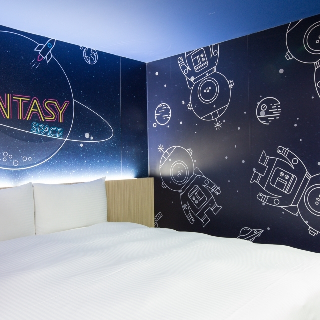 ※512  Magic space
